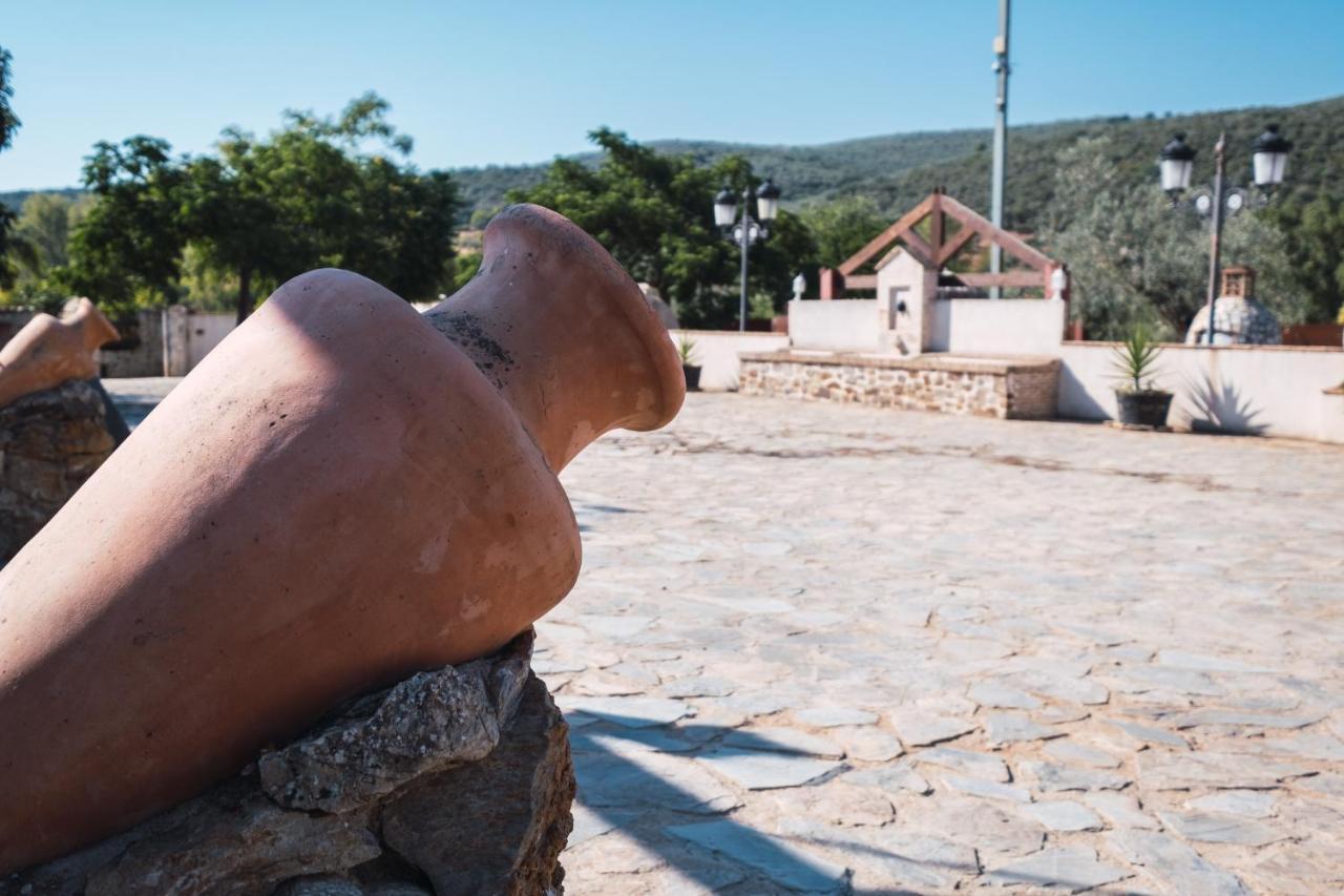 Hotel Rural Finca La Herencia Guadalcanal Екстер'єр фото